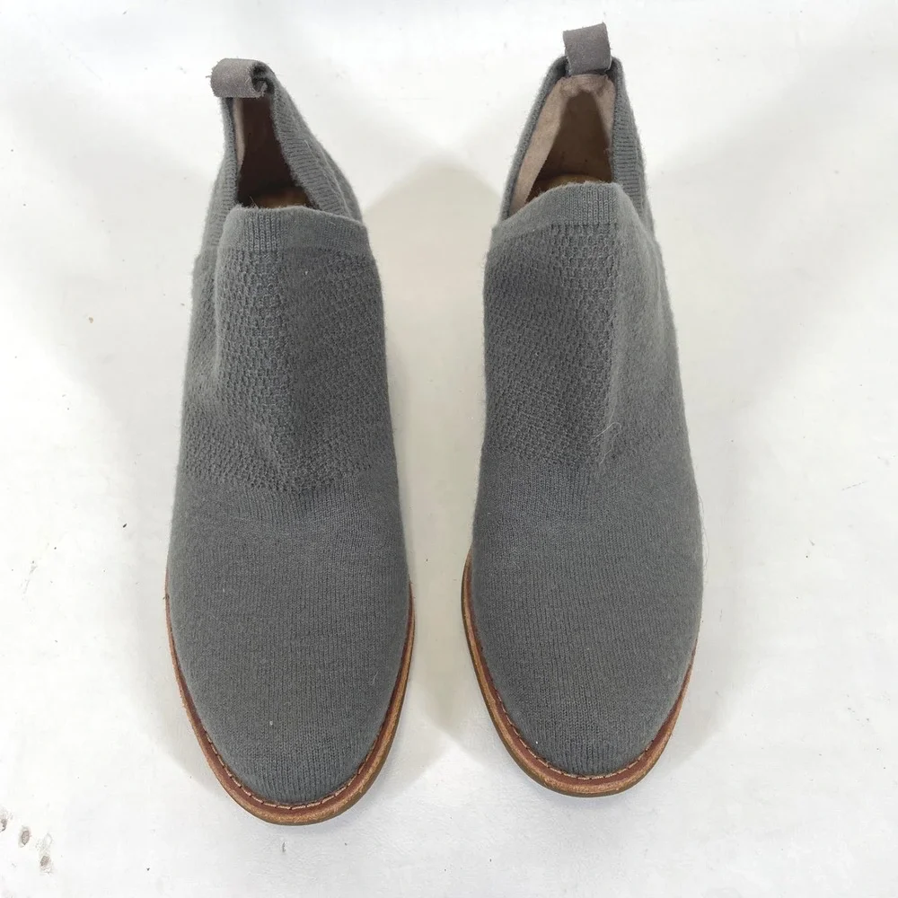 Sofft SF0068558 Gray Knit Ankle Booties Almond Toe Stacked Heel Womens 8.5M
